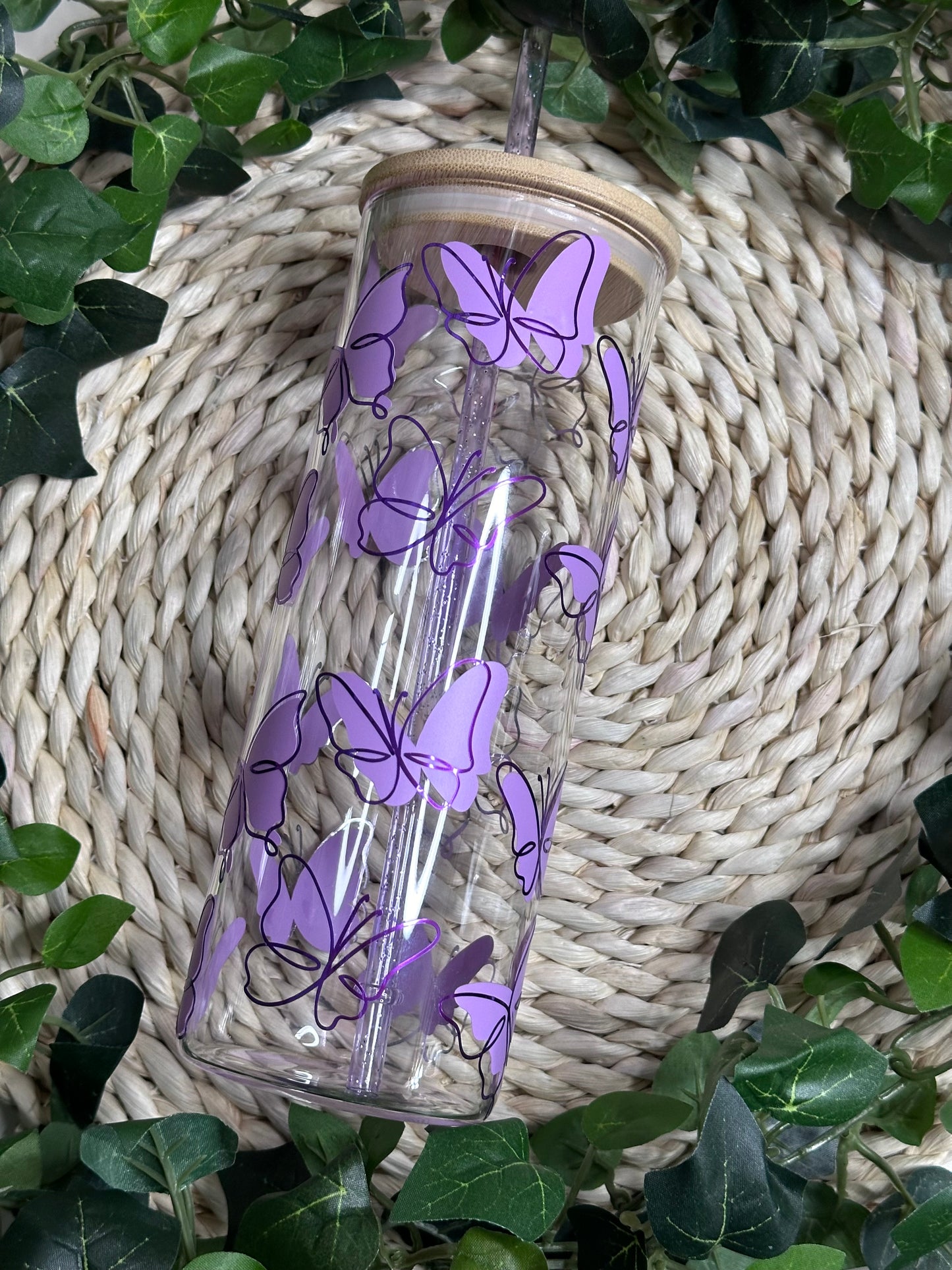 Butterfly 25 Oz glass
