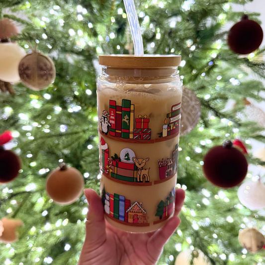 Christmas Bookshelf Glass Cup