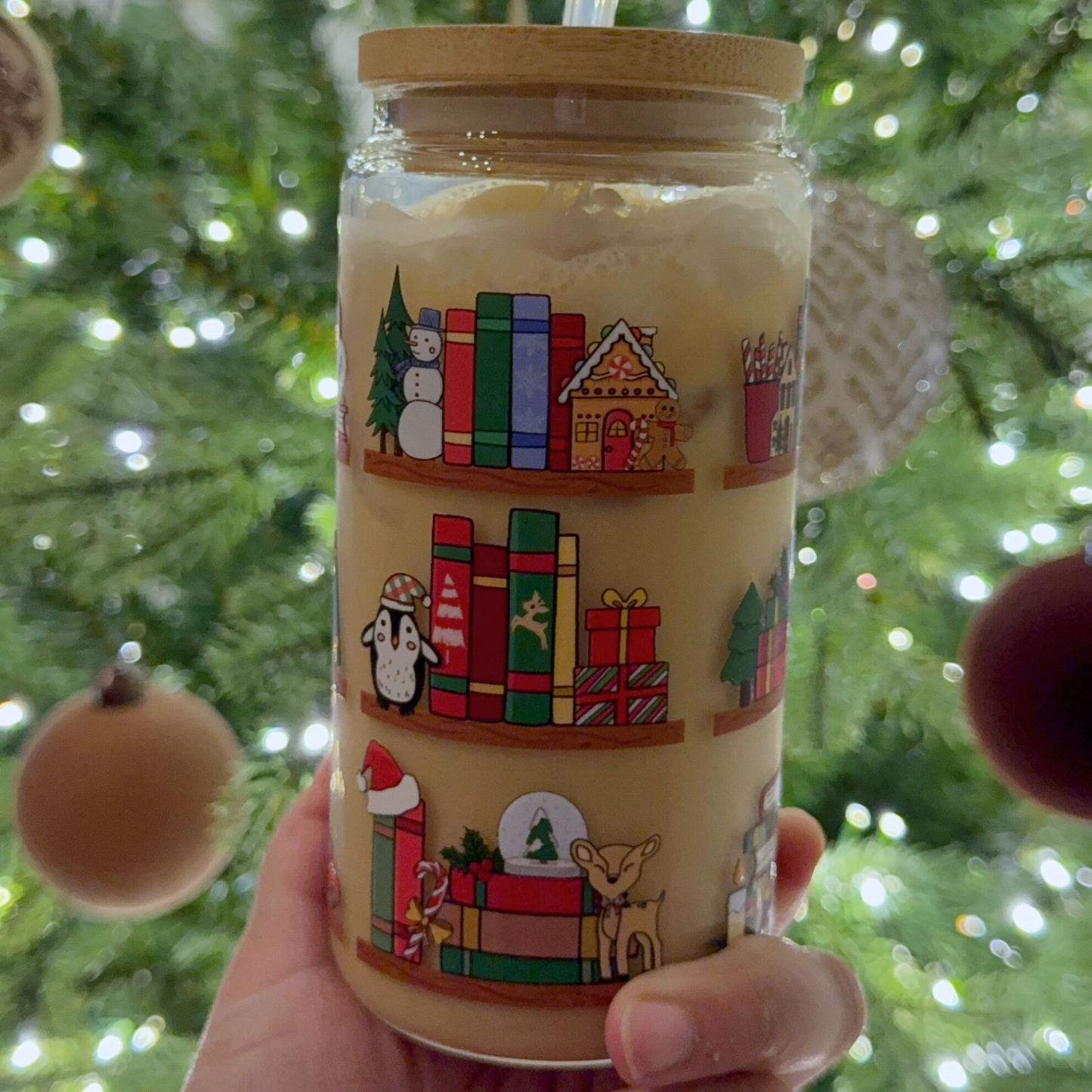 Christmas Bookshelf Glass Cup