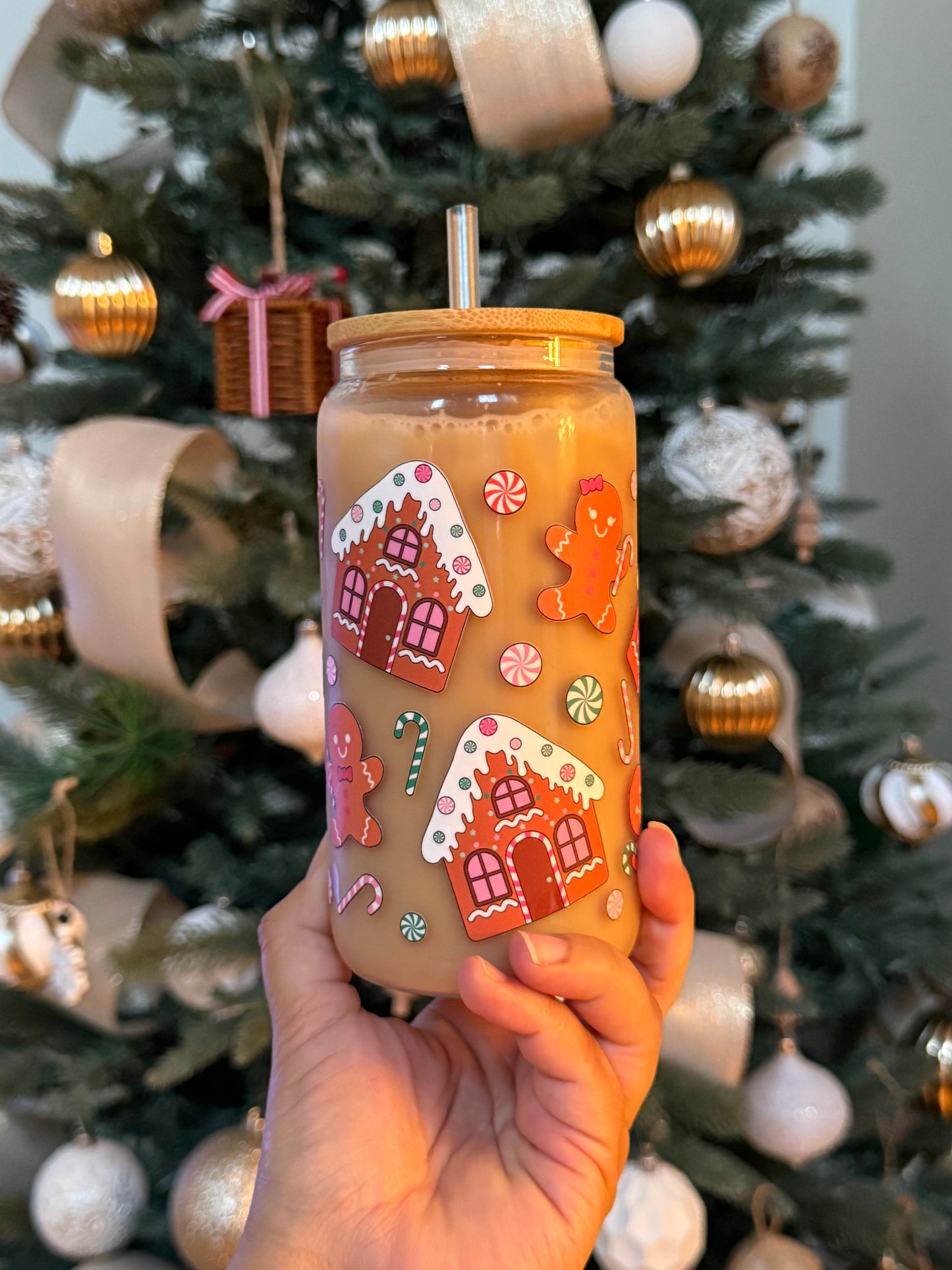 Christmas Gingerbread Glass Can