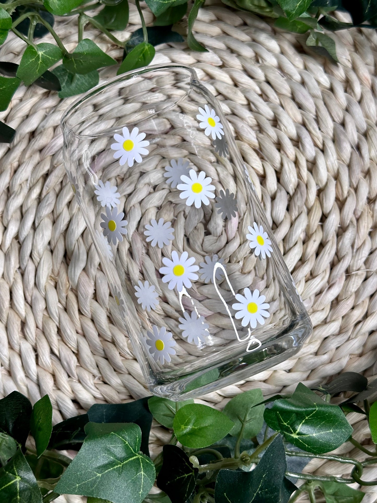 Tiny Daisies Glass Cup