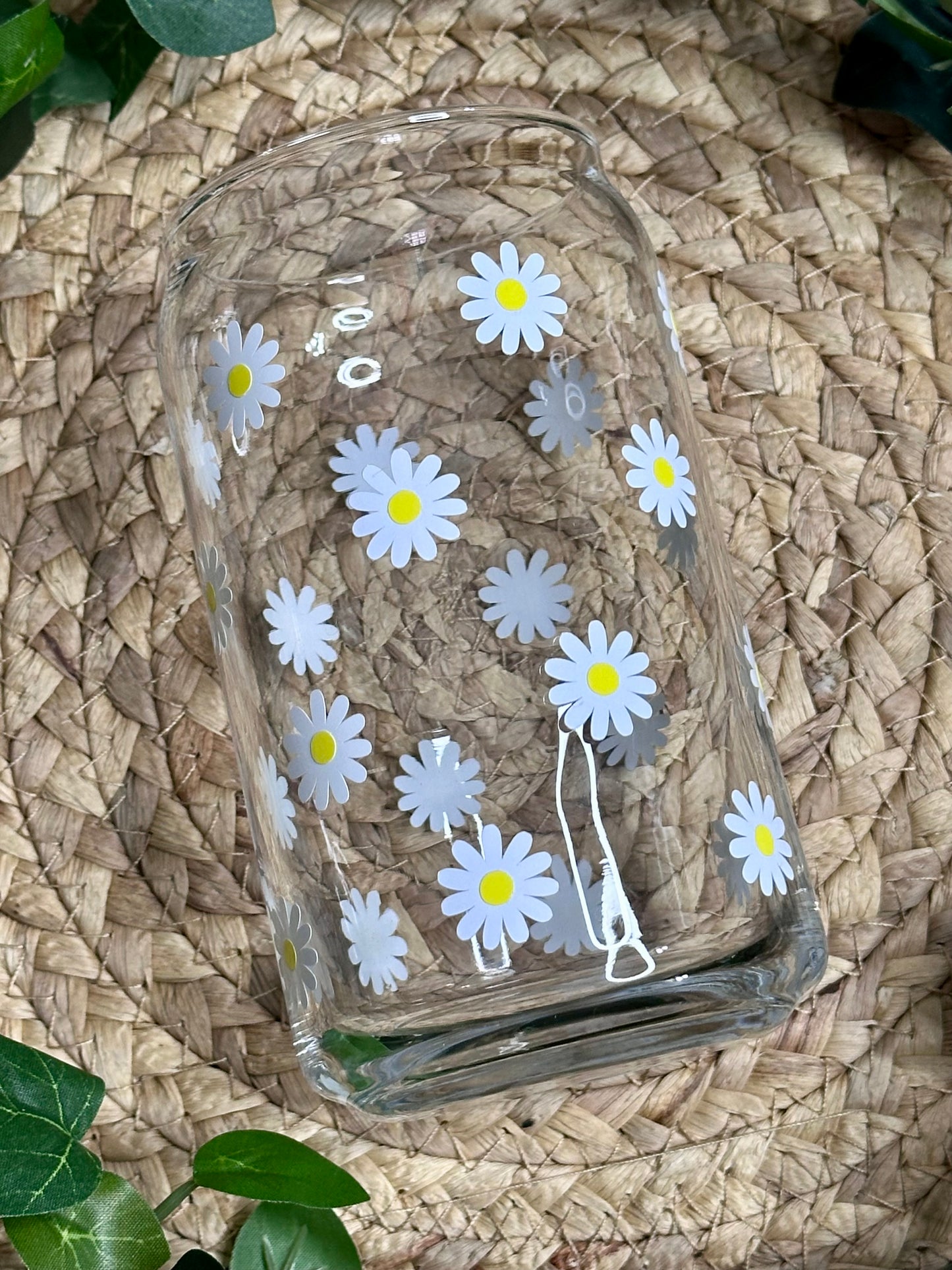 Tiny Daisies Glass Cup