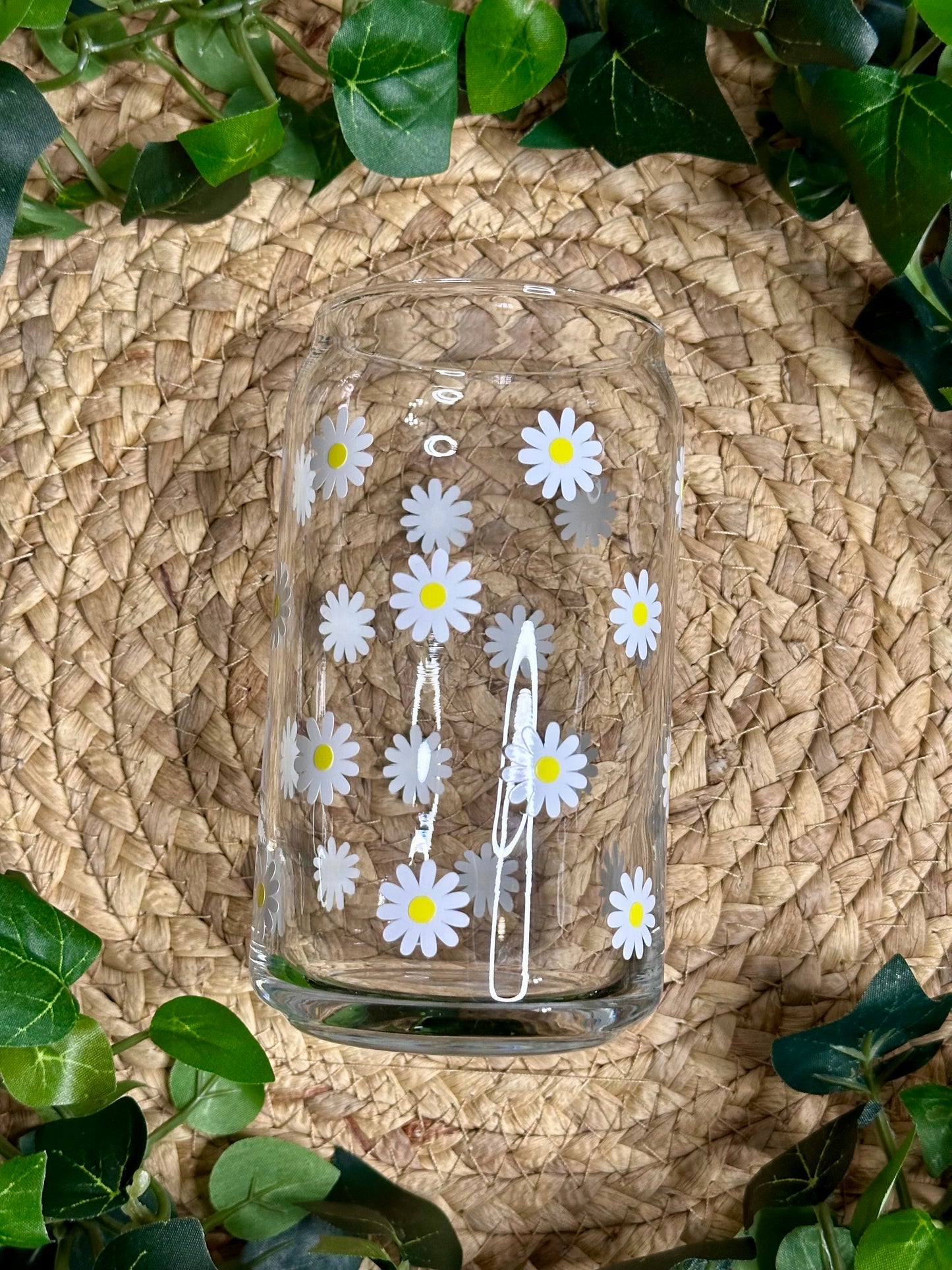 Tiny Daisies Glass Cup