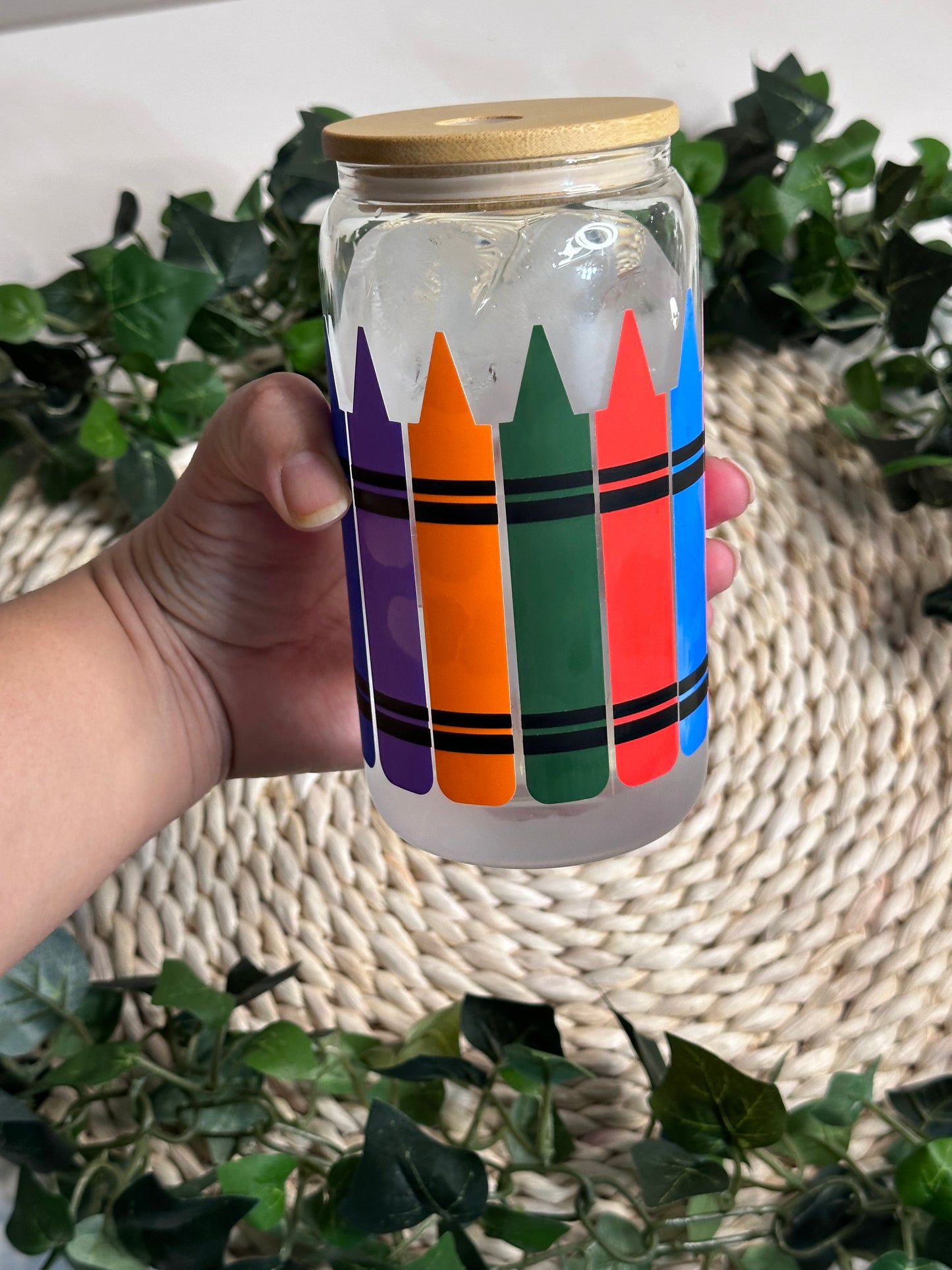 Color changing crayon glass cup